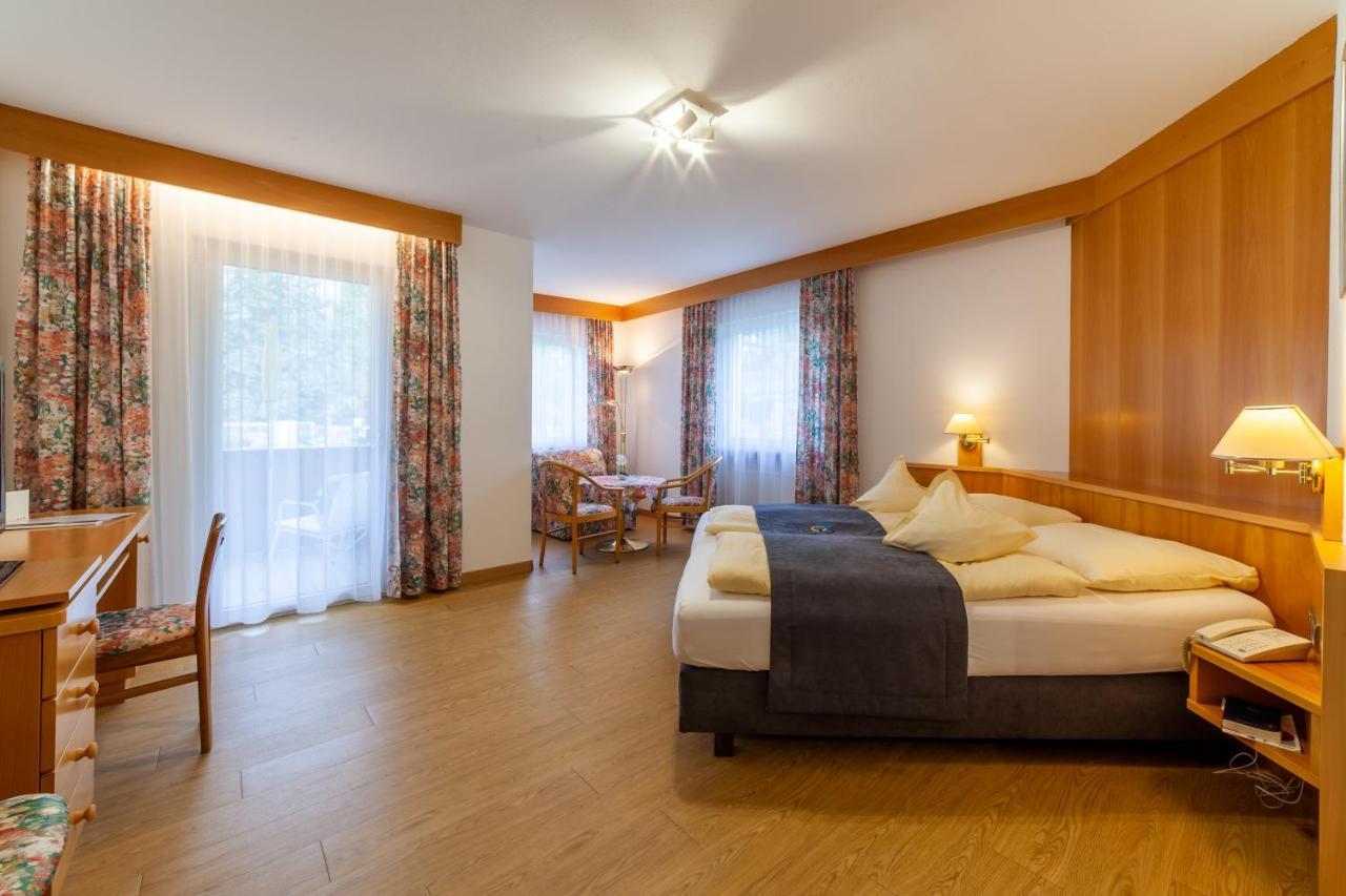 Fruehstuecks-Hotel Olympia Тироло Экстерьер фото