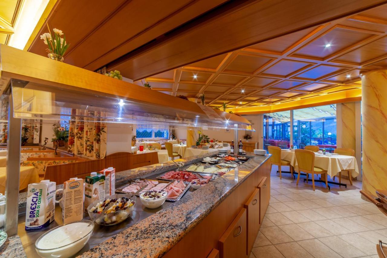 Fruehstuecks-Hotel Olympia Тироло Экстерьер фото