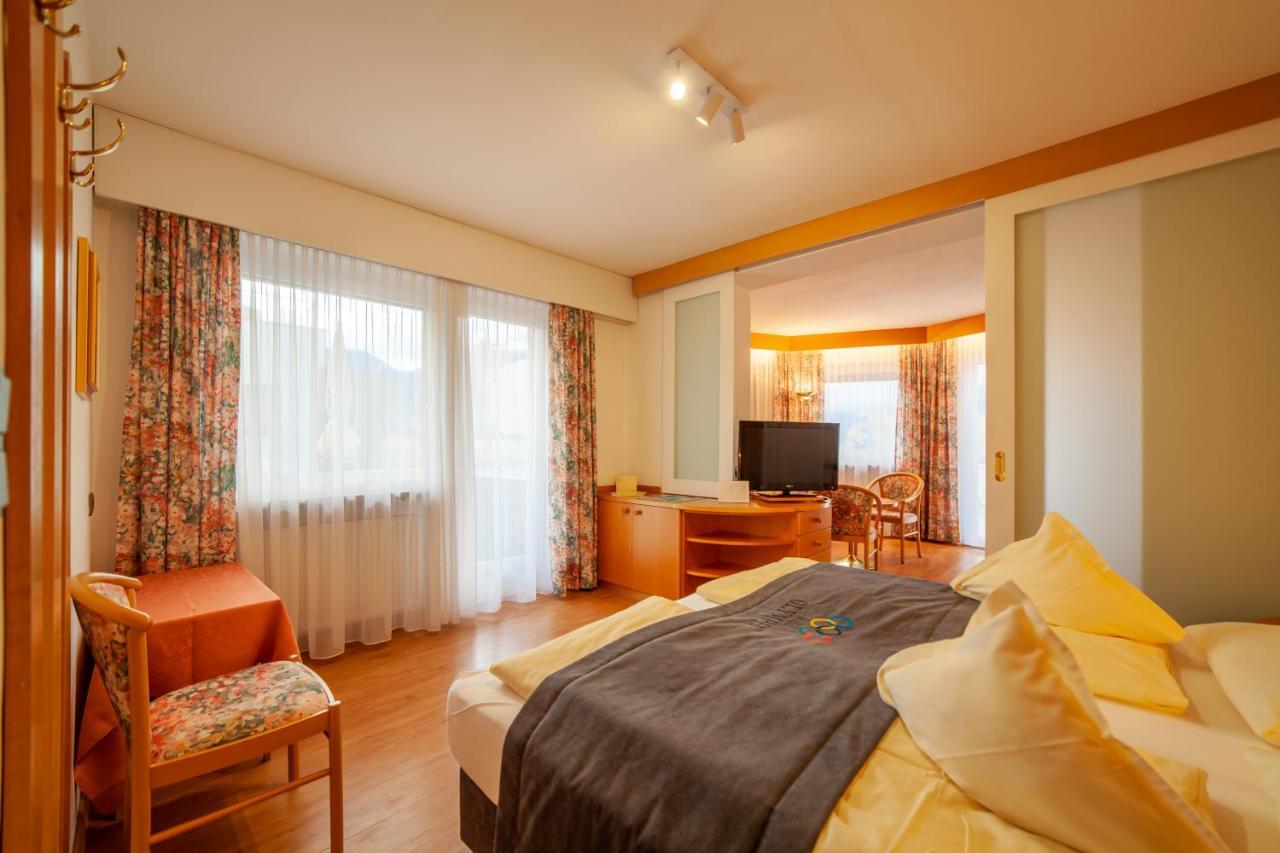 Fruehstuecks-Hotel Olympia Тироло Экстерьер фото