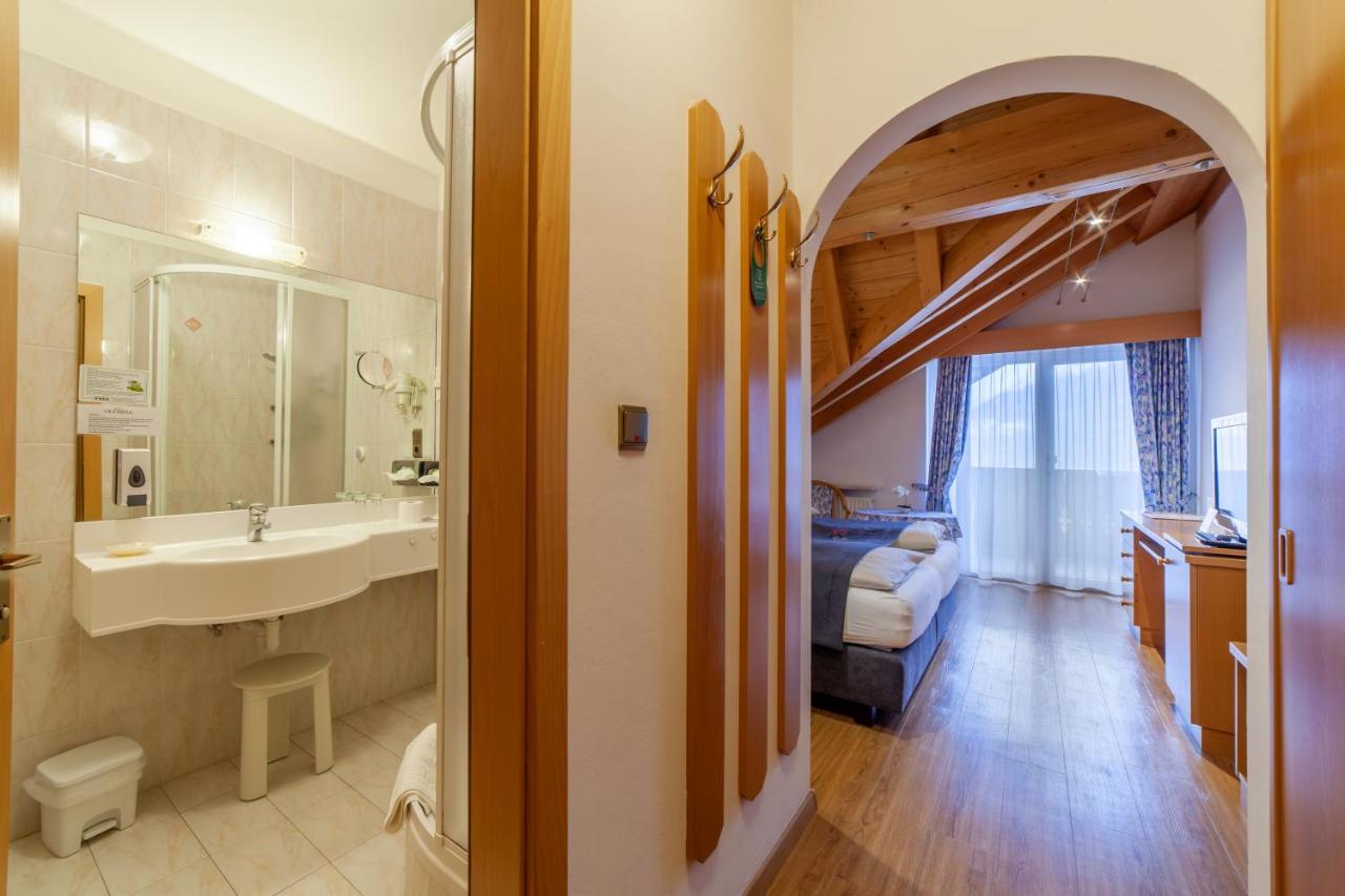 Fruehstuecks-Hotel Olympia Тироло Экстерьер фото